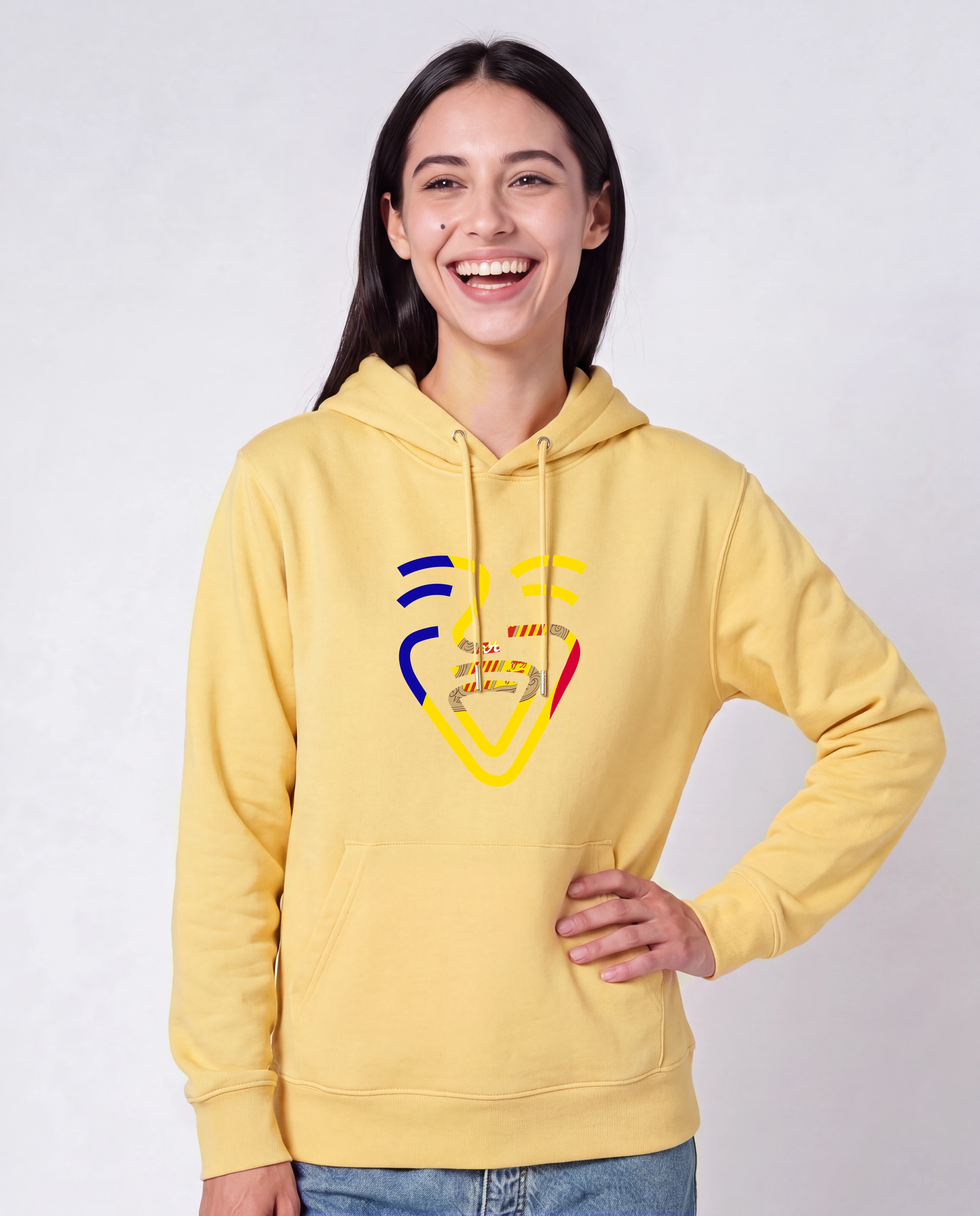Andorra Hoodie in Viva Yellow, Model Frau, Hand an der Hüfte
