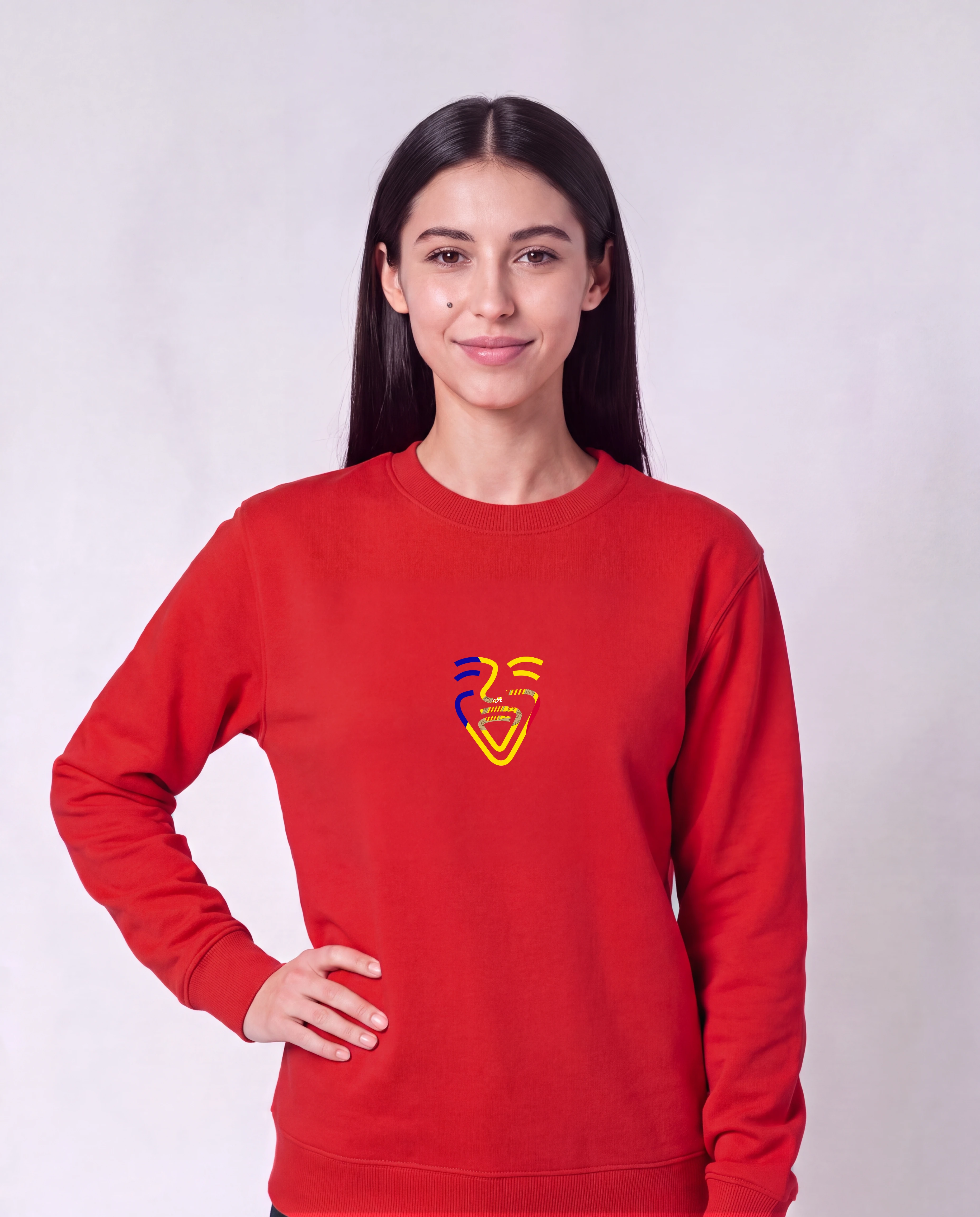 Andorra Sweater in Red, Model Frau, Hand an der Hüfte
