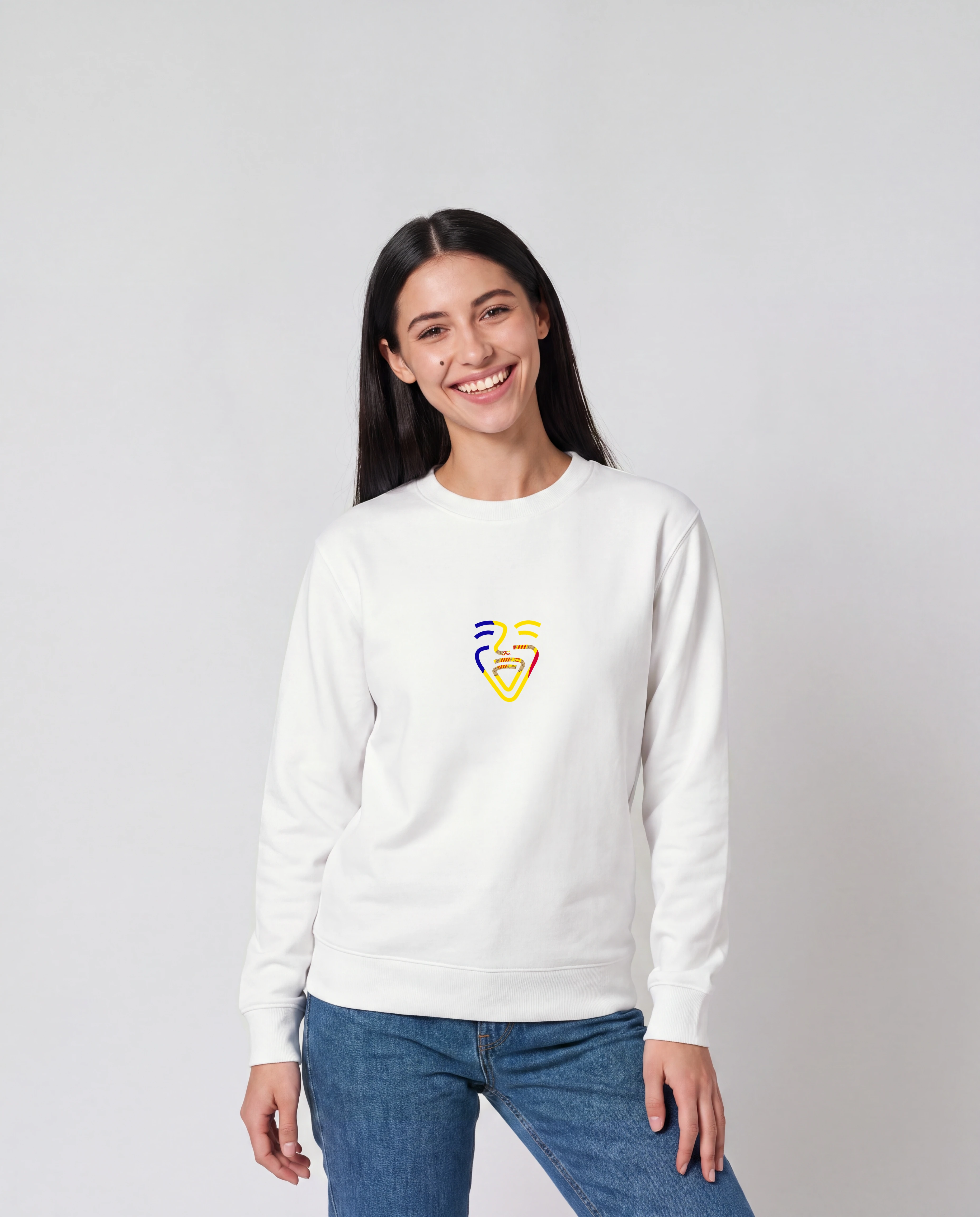 Andorra Sweater in White, Model Frau, frontal